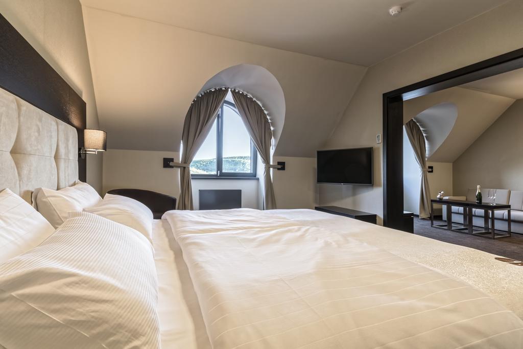 Hotel Victory Popuvky المظهر الخارجي الصورة