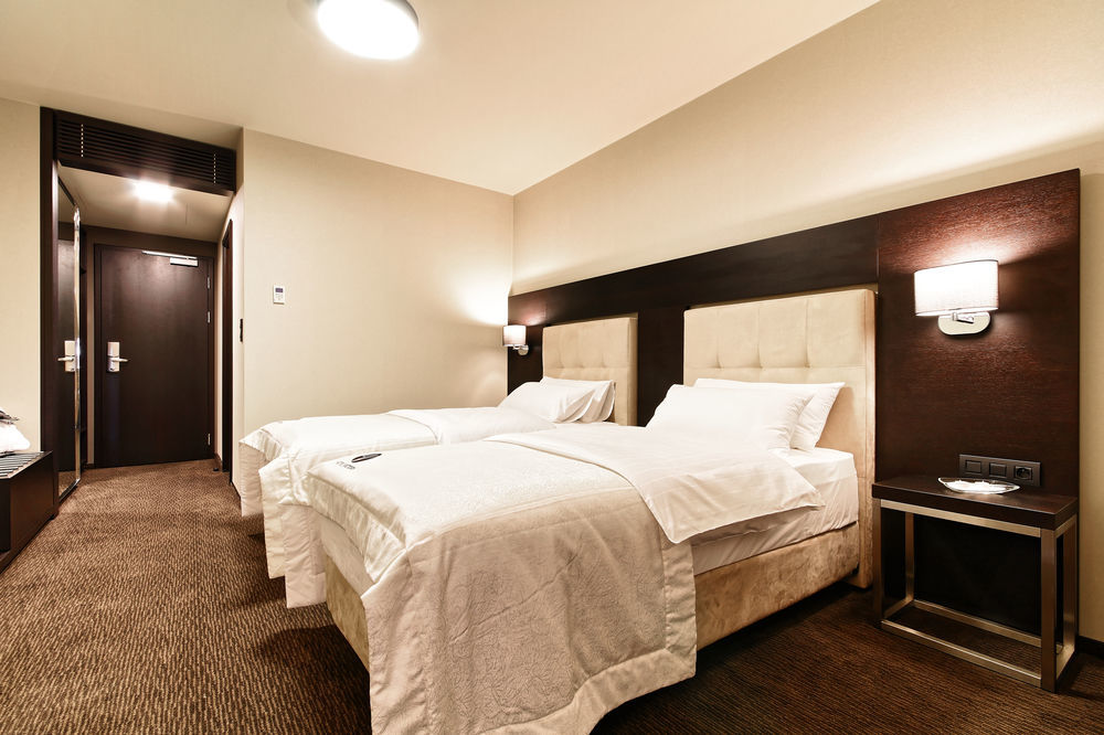 Hotel Victory Popuvky المظهر الخارجي الصورة