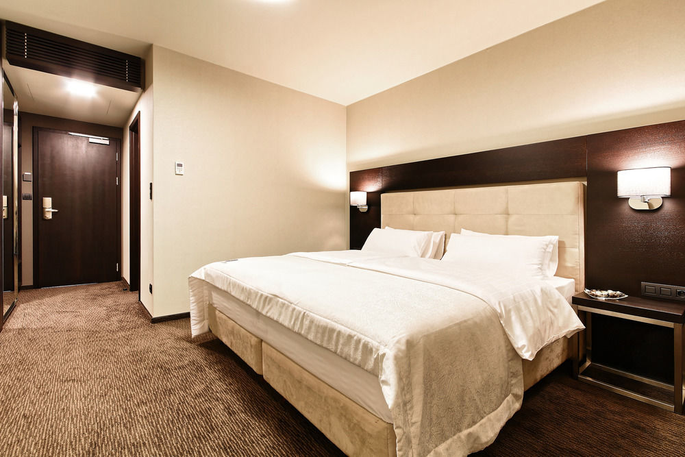 Hotel Victory Popuvky المظهر الخارجي الصورة