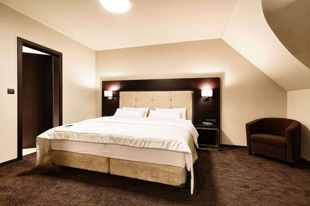 Hotel Victory Popuvky المظهر الخارجي الصورة