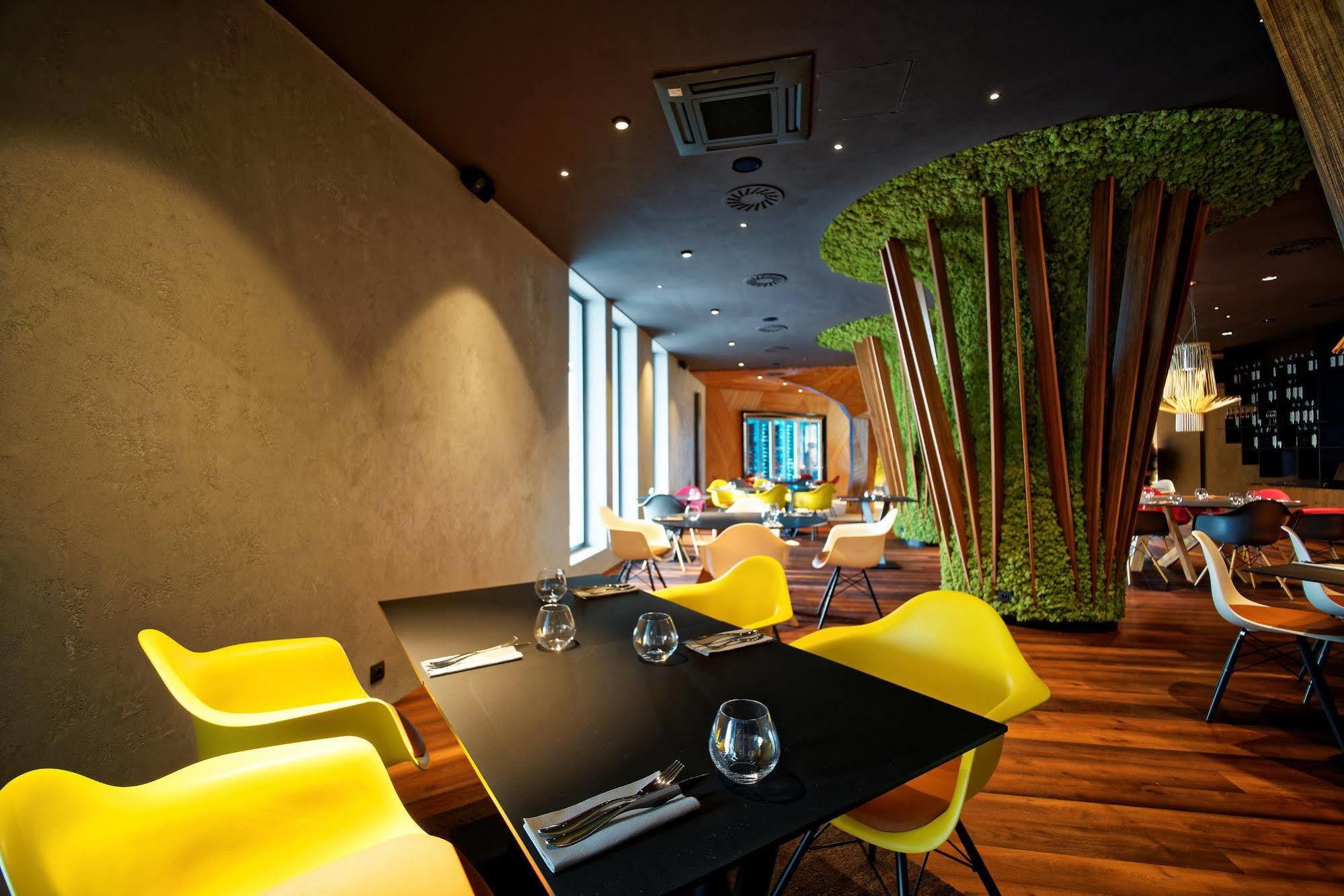 Hotel Victory Popuvky المظهر الخارجي الصورة
