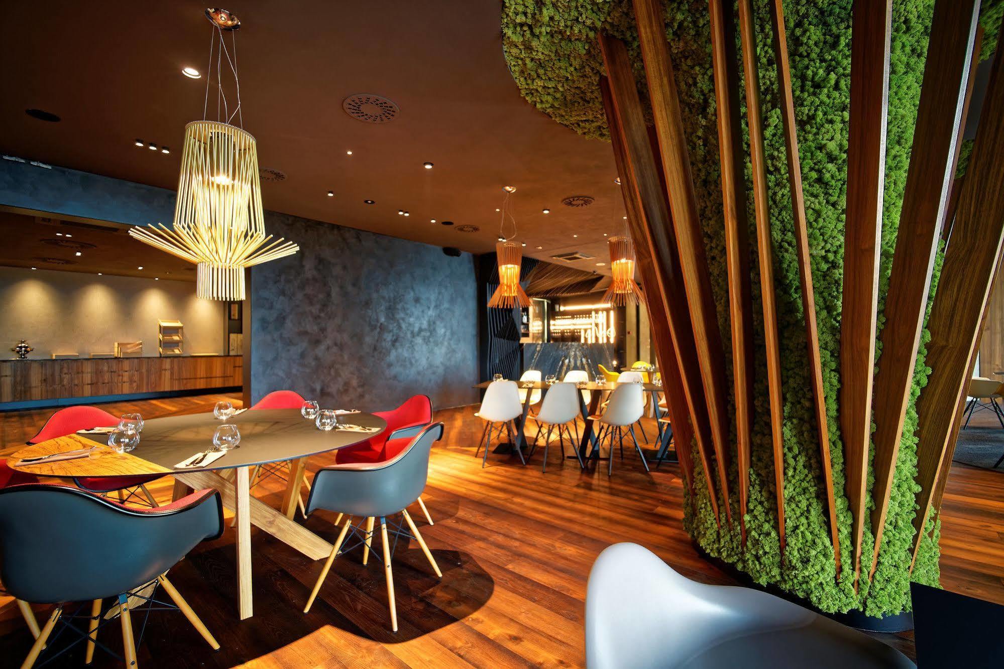 Hotel Victory Popuvky المظهر الخارجي الصورة